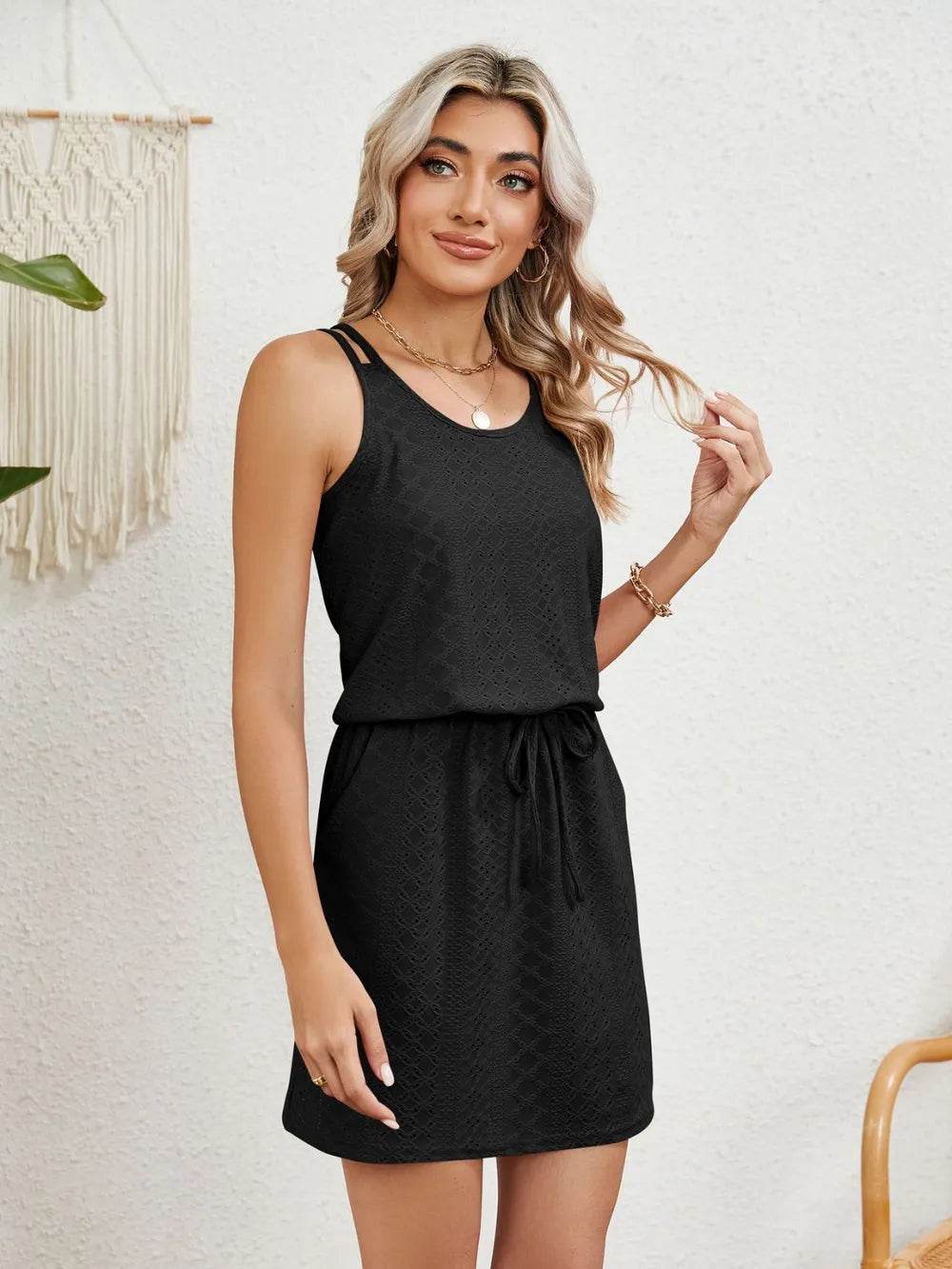 Eyelet Scoop Neck Sleeveless Dress Trendsi 24c82f68-848d-4277-90cb-939551f7c7ca-Max