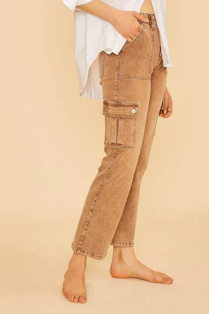 Annie Wear Straight Leg Jeans with Cargo Pockets Trendsi 25ffa411-8c03-4043-9912-3ef237ace547-Max