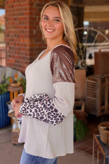 Leopard V-Neck Long Sleeve Top Trendsi 260cfc383dc546bc909f346b48f13944-Max