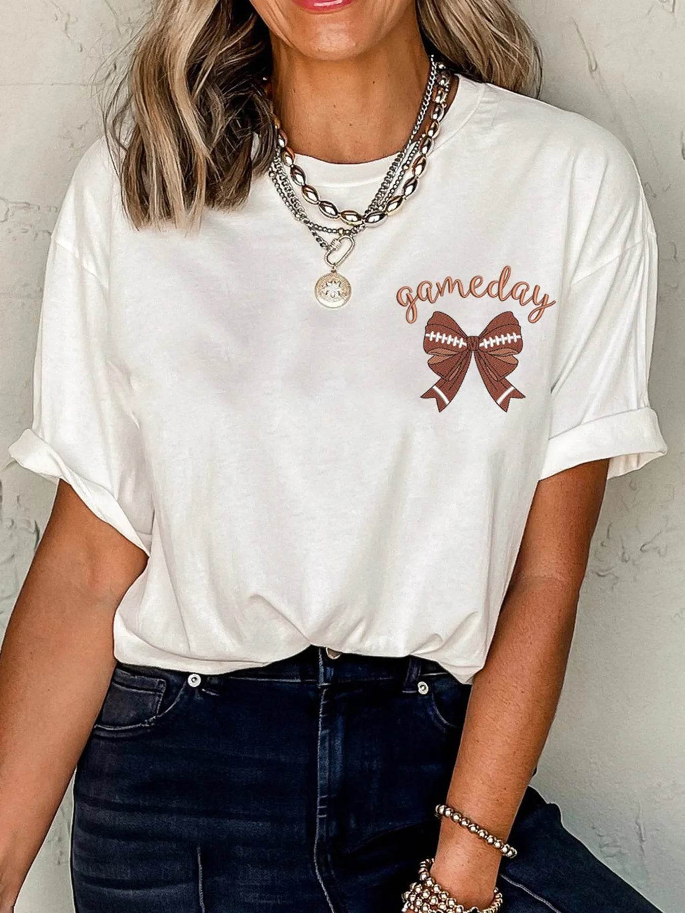Game Day Bowknot Embroidered Casual Tee Trendsi 26b41bcdc1664818a46e70d748d62d39-Max-Origin