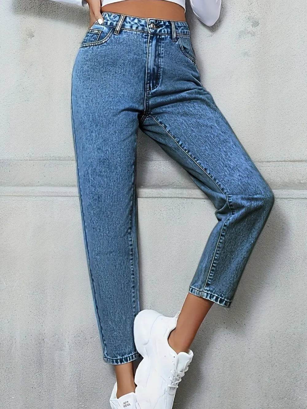 Pocketed Straight Leg Jeans Trendsi 2792a5b7-939d-4c59-9d1c-11ff8b8f50ad-Max