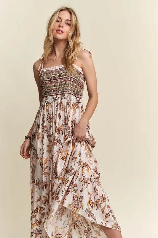 ADORA Smocked Printed Square Neck Tie Shoulder Cami Dress Trendsi 2865e4d7-5cbb-4fef-878c-c62686bdc2cb-Max
