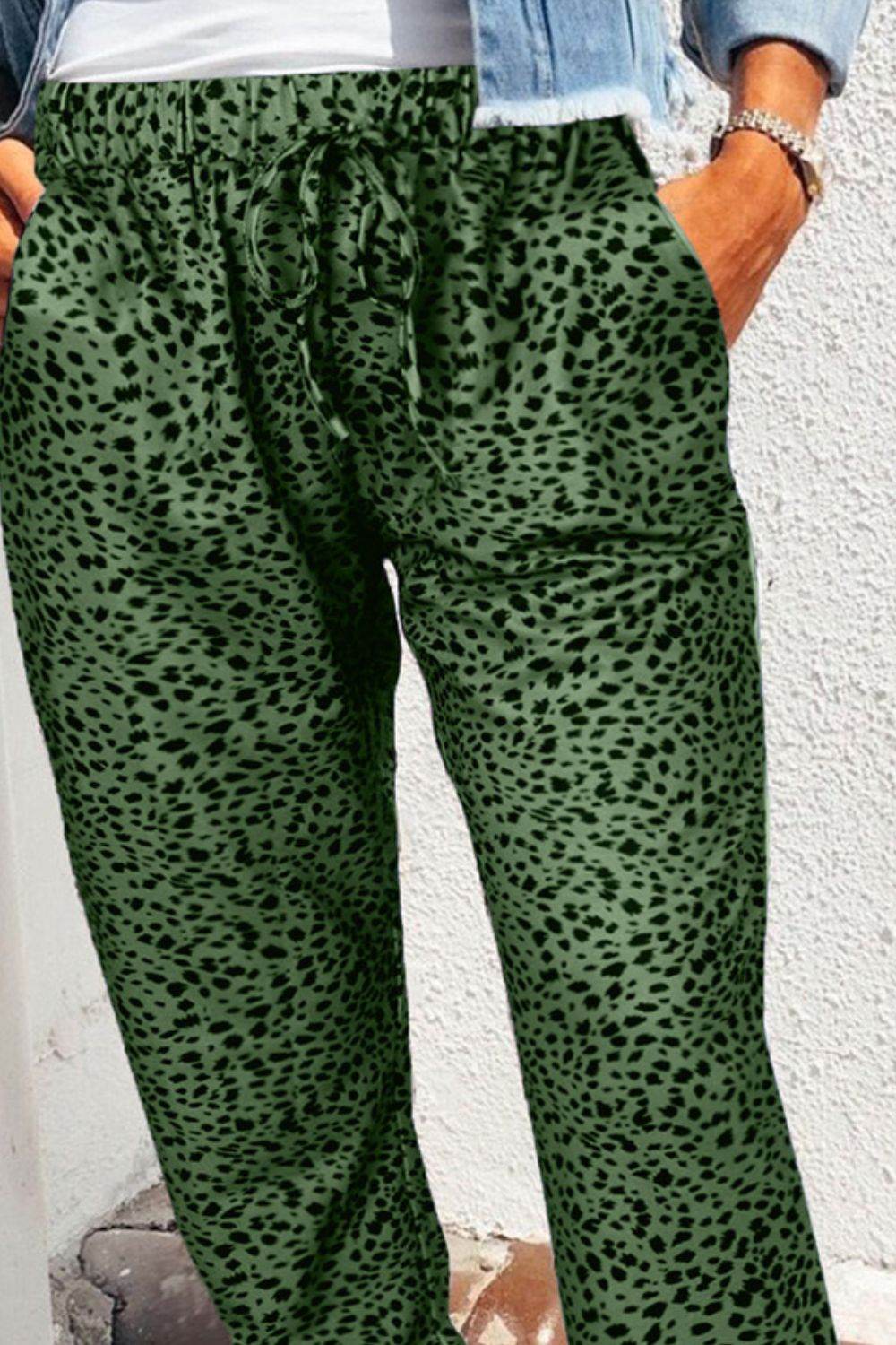 Leopard Print Joggers with Pockets Green Trendsi 28d959ad4f5a4bc5986791c0f319d553-Max