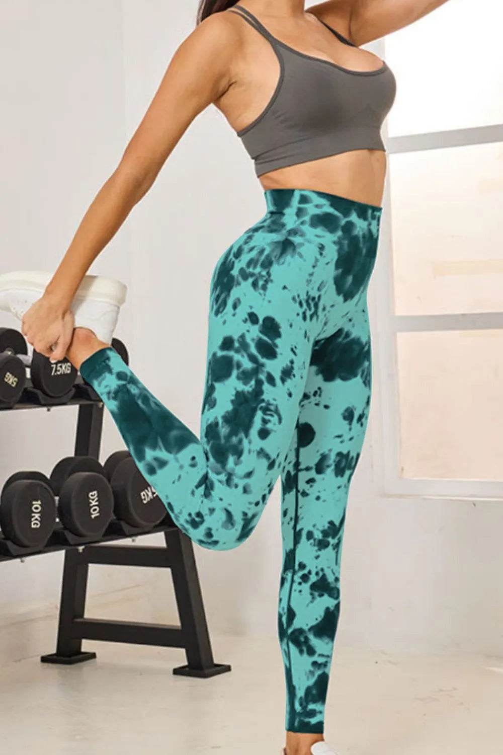 Tie-Dye High Waist Active Leggings Trendsi 29f8139f-99f7-4795-b4b5-e87ec1f2d25e-Max