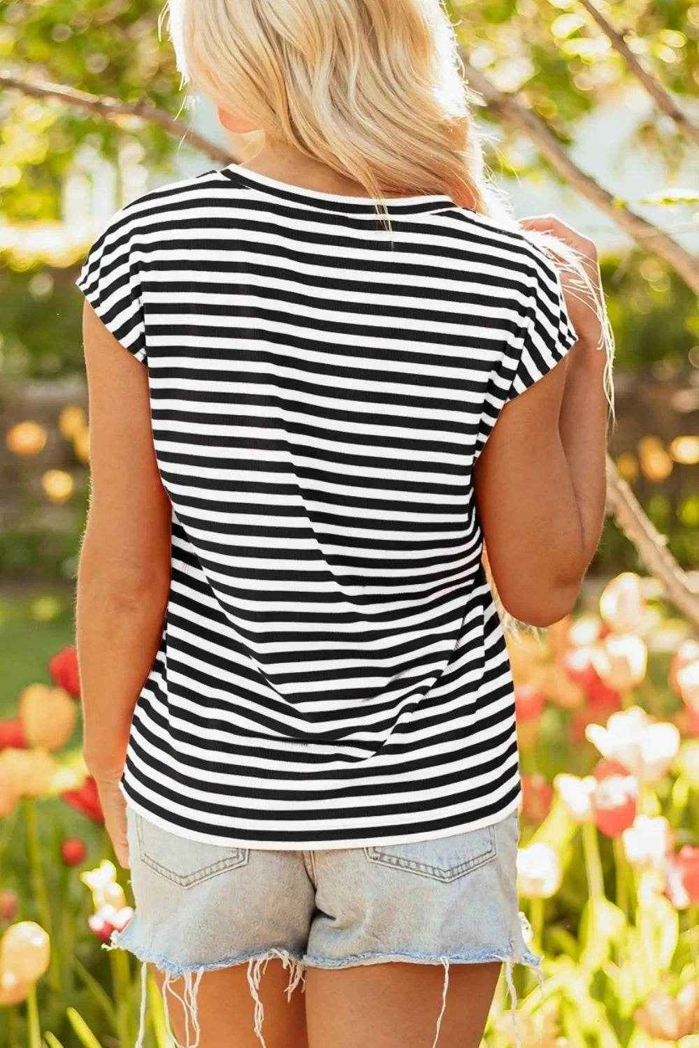 Striped Round Neck Cap Sleeve T-Shirt Trendsi 2a27f55e-fe04-4b51-804d-30b06ebee7c4-Max-Origin