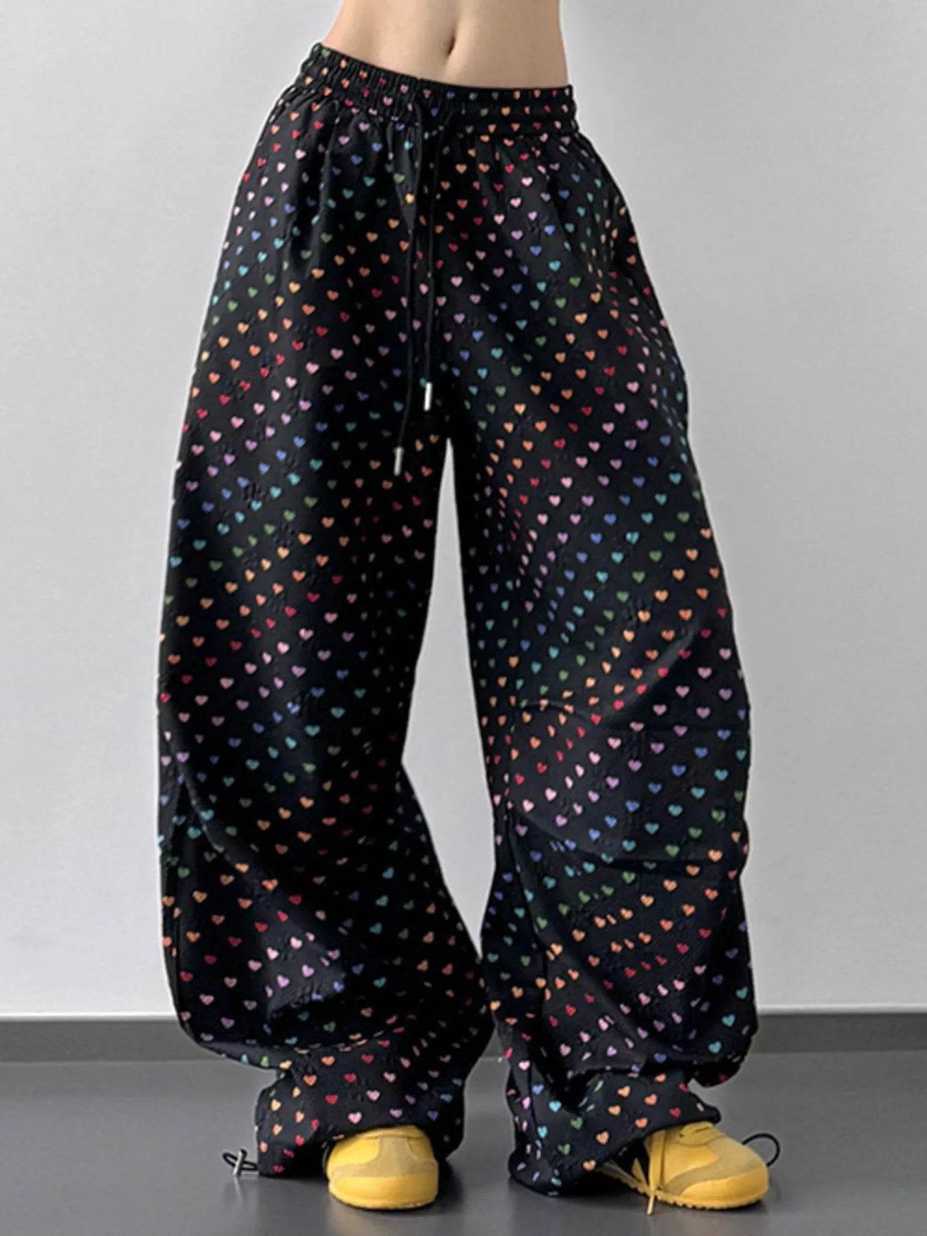Heart Print Drawstring Wide Leg Pants Trendsi 2a3f562c-3f4c-49e9-b35e-3f648525575f-Max-Origin