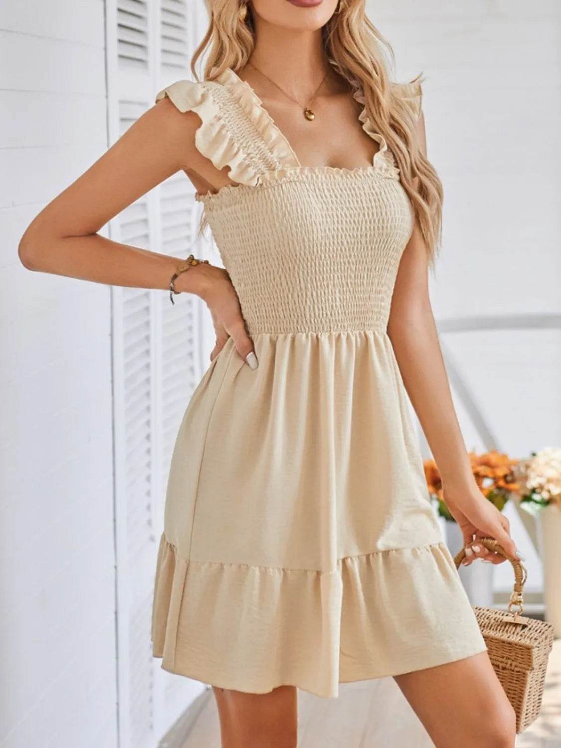 Smocked Square Neck Wide Strap Dress Trendsi 2a6e8ef9-2213-4f64-be29-60803a57a9ab-Max-Origin
