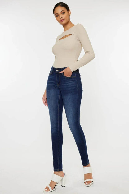 Kancan Mid Rise Gradient Skinny Jeans Trendsi 2b64be8e-dd8e-42fc-8aa9-27aa22052096-Max
