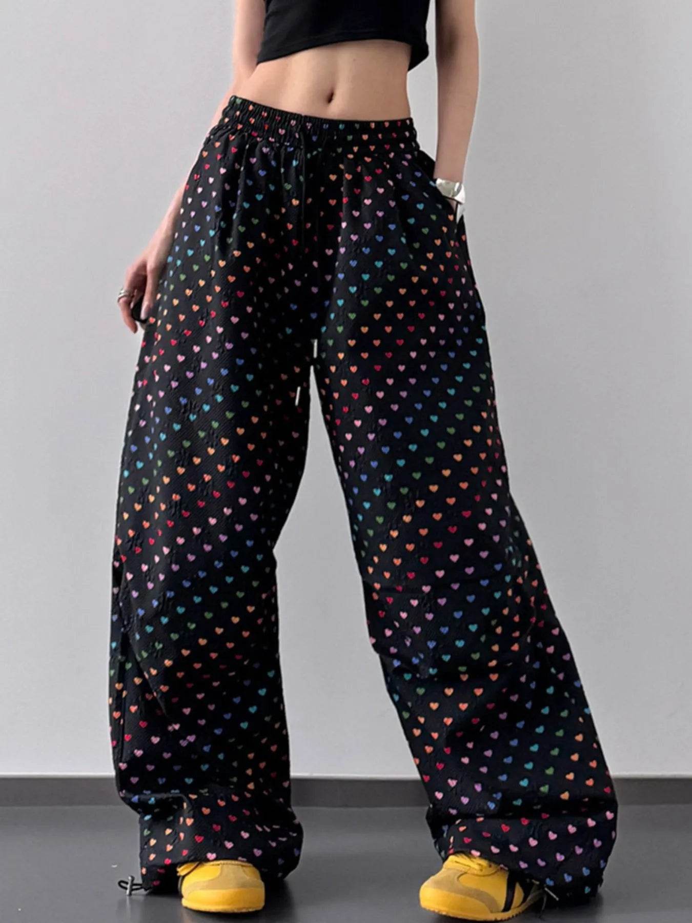Heart Print Drawstring Wide Leg Pants Trendsi 2bc6ef6e-fb33-40c2-b10c-6a442fea2000-Max-Origin