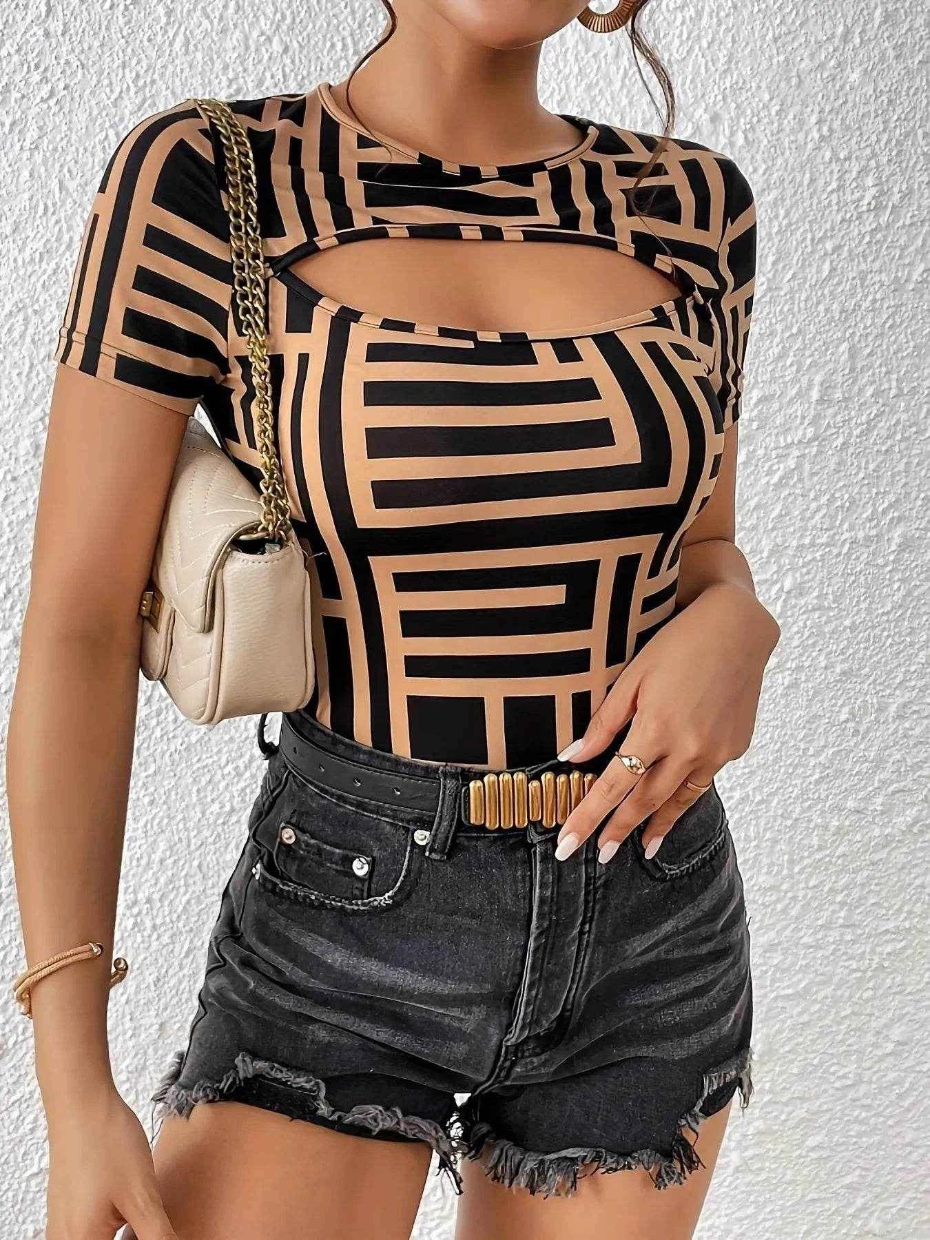 Geometric Print Cutout Short Sleeve T-Shirt Trendsi 2bc705b3a266433ea9e05b65340e7590-Max-Origin