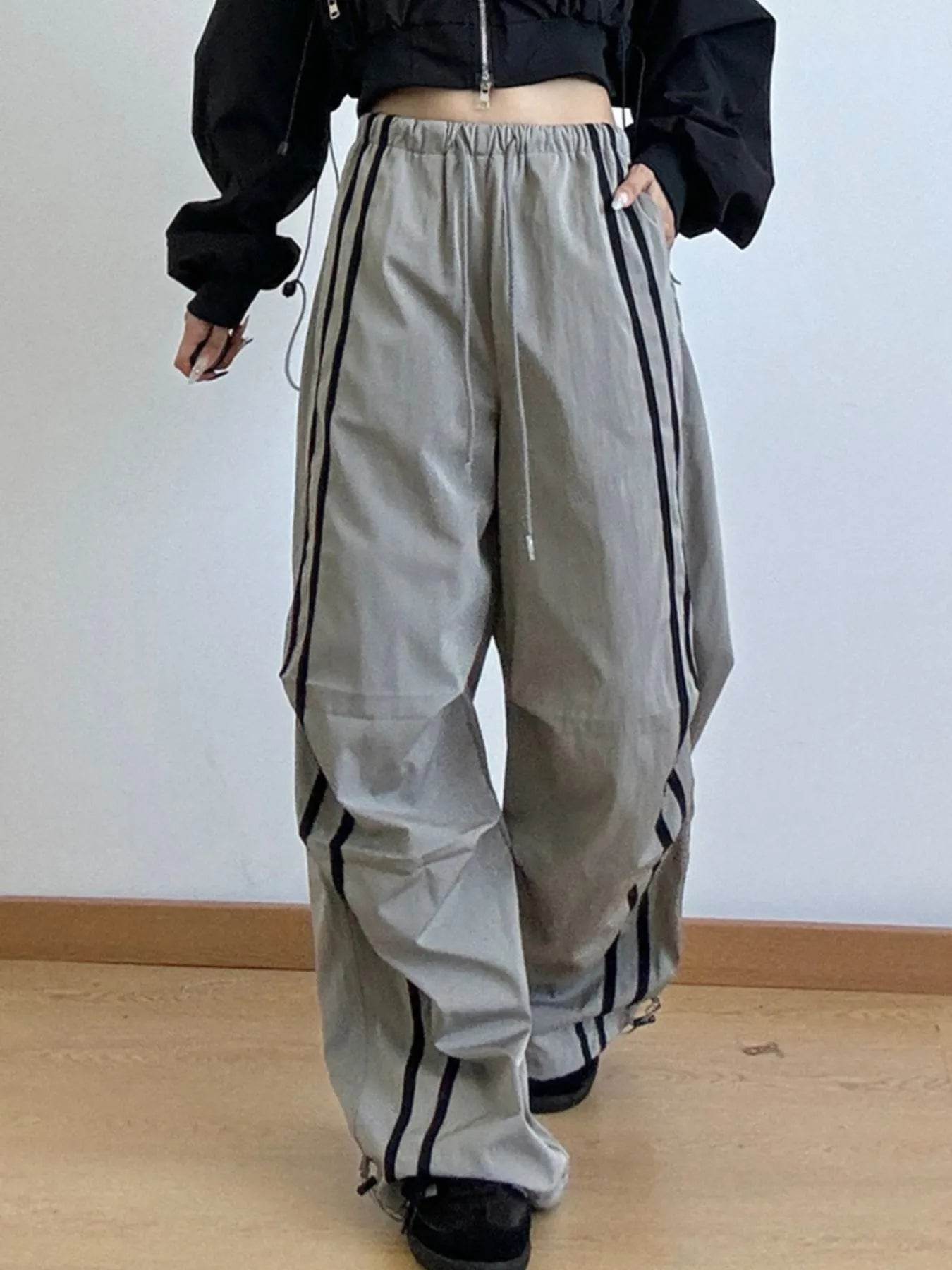 Side Stripes Wide Leg Pants Light Gray Trendsi 2c2d8952-20be-42fc-9473-074a28df2b63-Max-Origin
