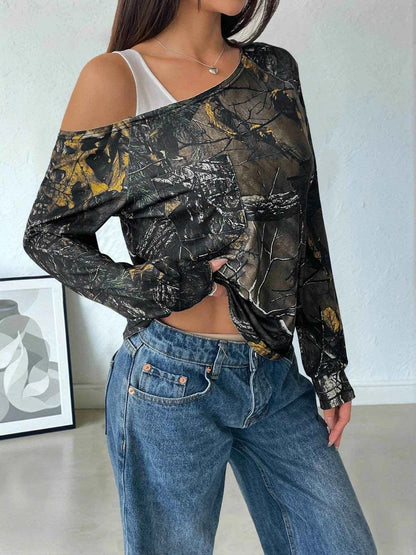 Asymmetrical Neck Printed Long Sleeve Top Trendsi 2c425559a69b43578f42acf8a62cf399-Max-Origin