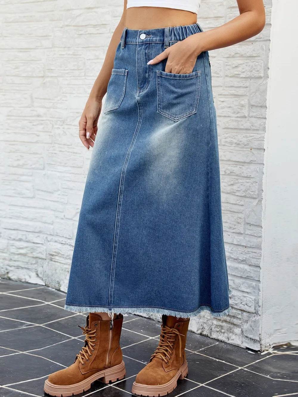Raw Hem Buttoned Denim Skirt with Pockets Trendsi 2c5e9177-0fd0-47a1-8392-b86c690d2cd1-Max