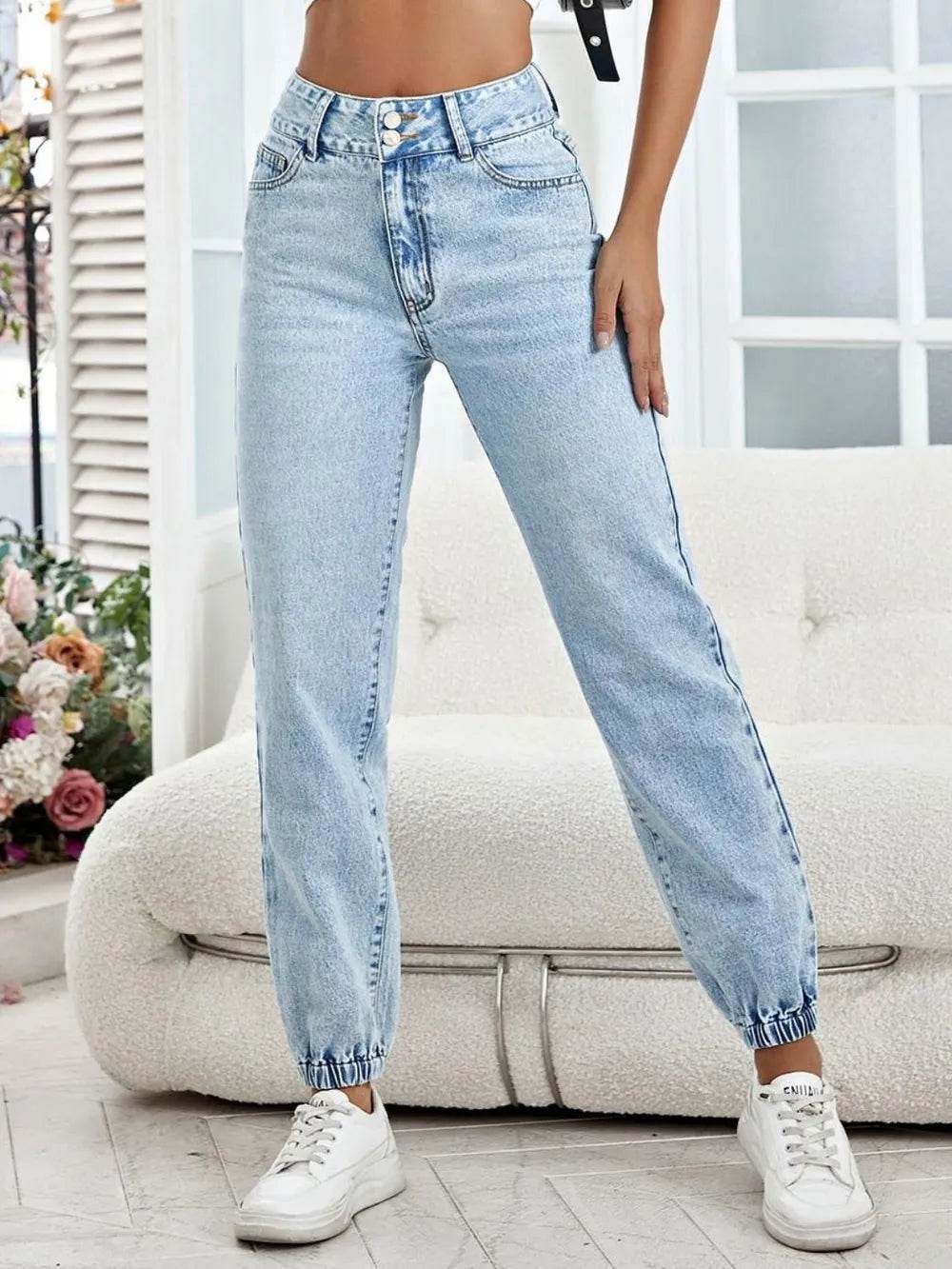 High Waist Jeans with Pockets Light Trendsi 2d00e2e1-6bf6-4ca4-8fc0-c502293f2d93-Max