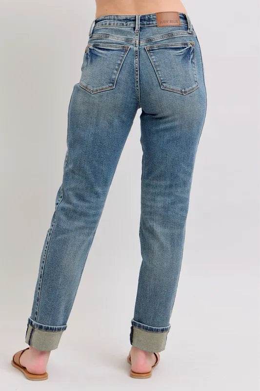 Judy Blue Full Size Mid Rise Vintage Wash Double Roll Cuff Boyfriend Jeans Plus Size Trendsi 2ed8f1e8242b4083a86c99708d6fb698-Max-Origin