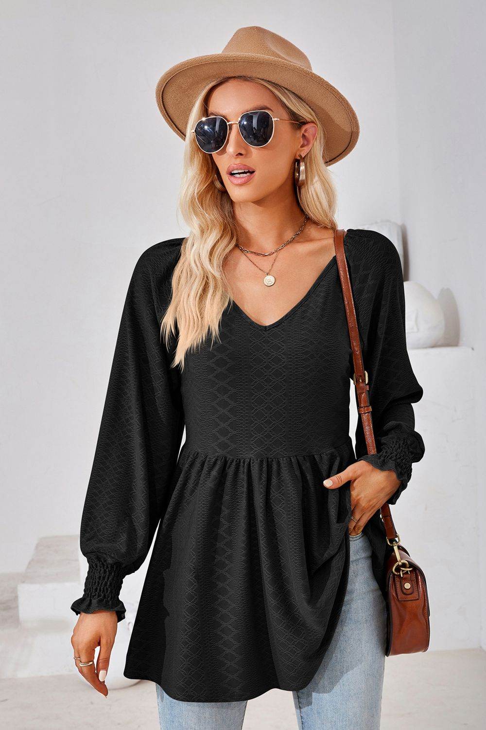 V-Neck Lantern Sleeve Blouse Black Trendsi 2fc8e421129640f3a734935fc6bdeb86-Max