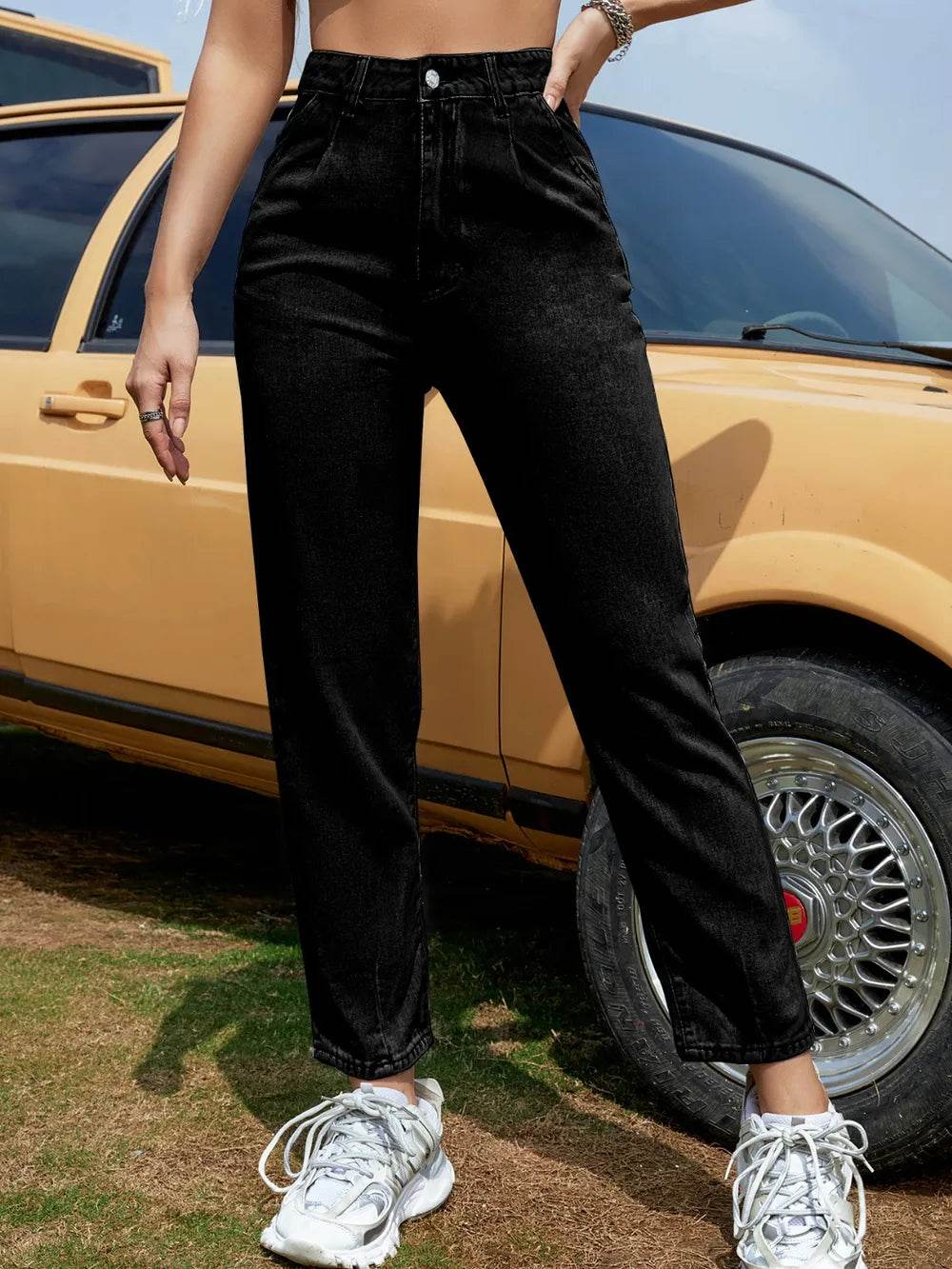 Straight Leg Jeans with Pockets Trendsi 303da7e2-763b-4f65-8adc-1bc503a25da2-Max