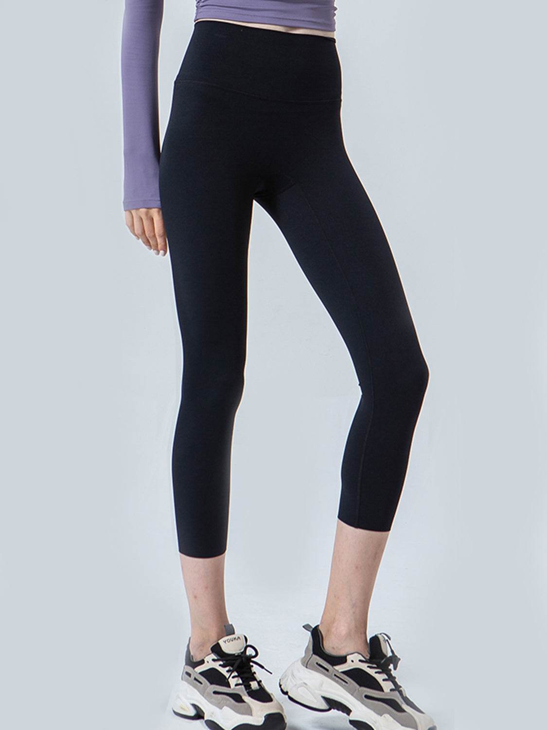 Wide Waistband Cropped Sports Leggings Trendsi 3166e9a356fa44969f767ba76de1a572-Max