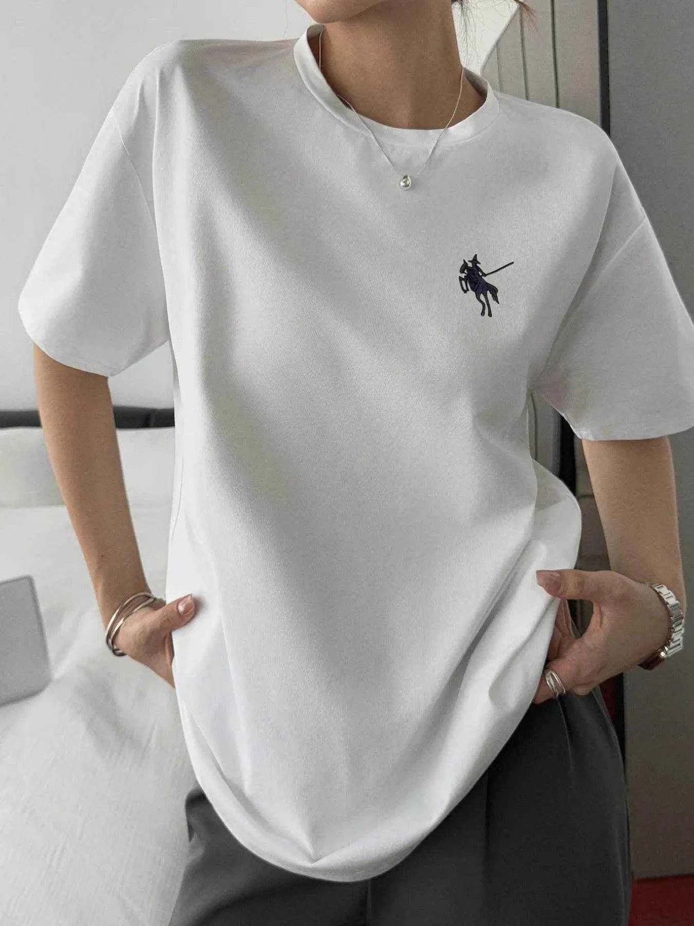 Round Neck Short Sleeve T-Shirt Ivory Trendsi 31b4d5dfe59e4540bb37d630931423aa-Max-Origin