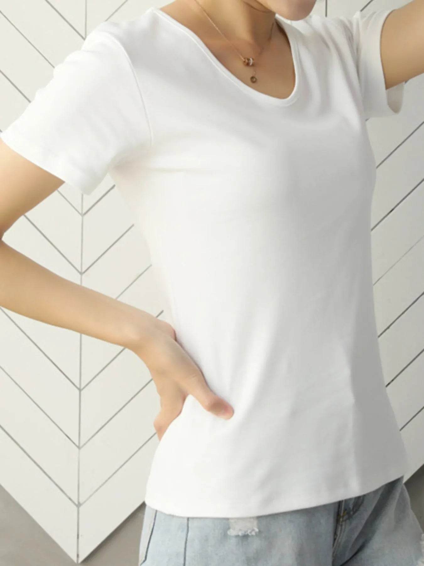 V-Neck Short Sleeve T-Shirt Trendsi 32593f05-10de-4743-a687-c882ccb4ed9e-Max-Origin