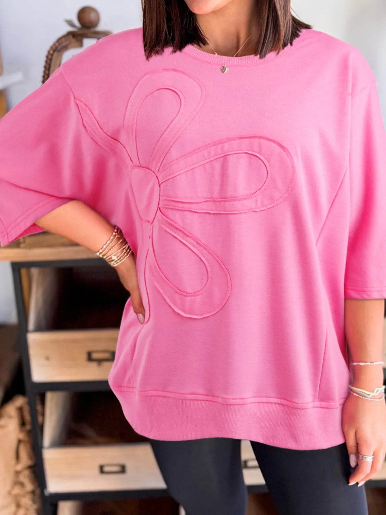 Flower Oversized Round Neck T-Shirt Fuchsia Pink Trendsi 32aea998a80343ff8e9e3117718274be-Max-Origin