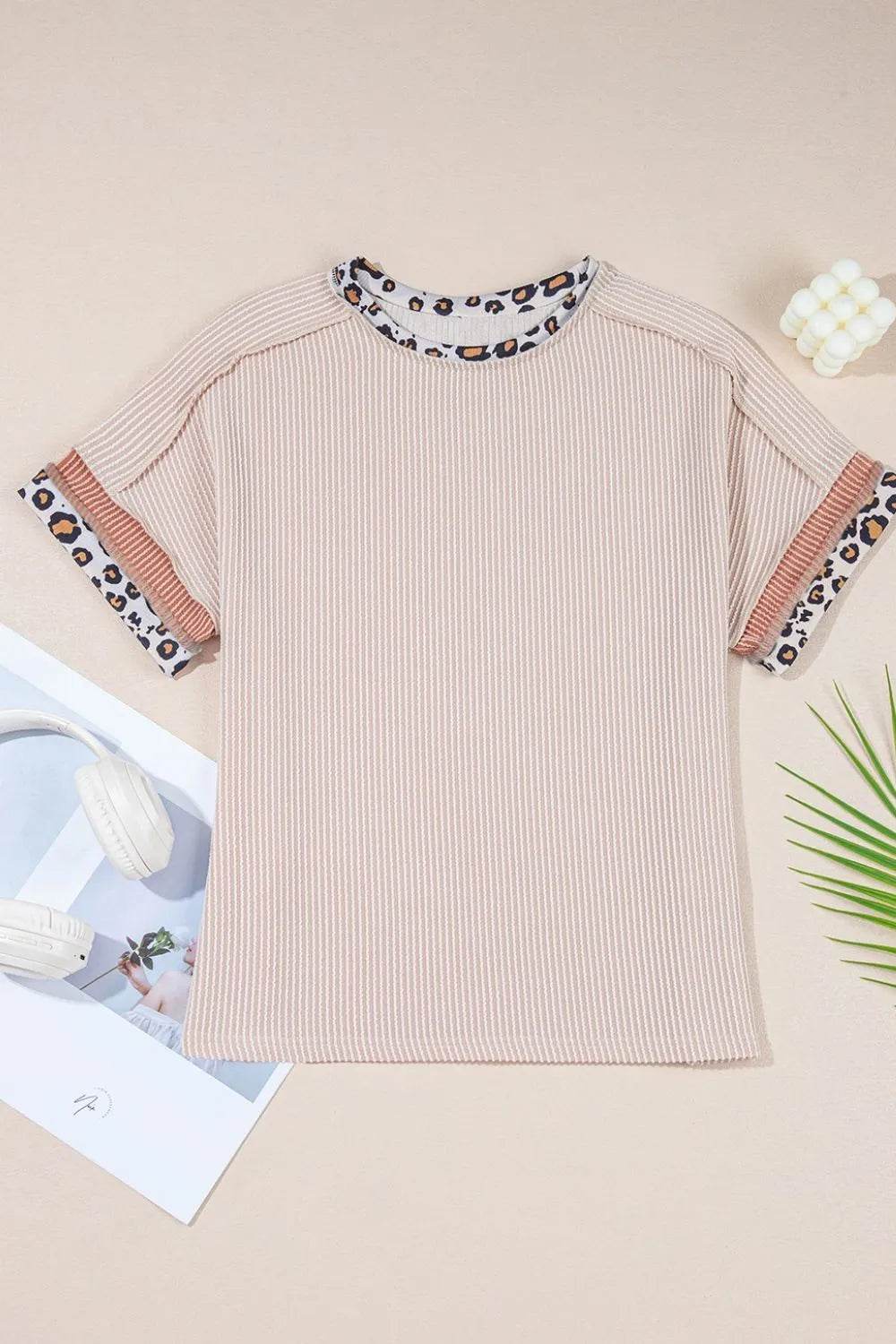 Leopard Trim Round Neck Ribbed T-Shirt Trendsi 32bb9874-e778-4a4b-82d9-1e23ceffadcf-Max-Origin
