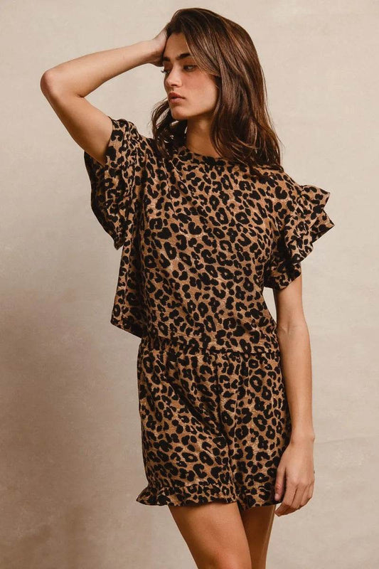 BiBi Leopard Print Waffle Texture Layered Ruffle Sleeve Top and Shorts Set Trendsi 32be96e8a203402583bdecfaf047846e-Max-Origin