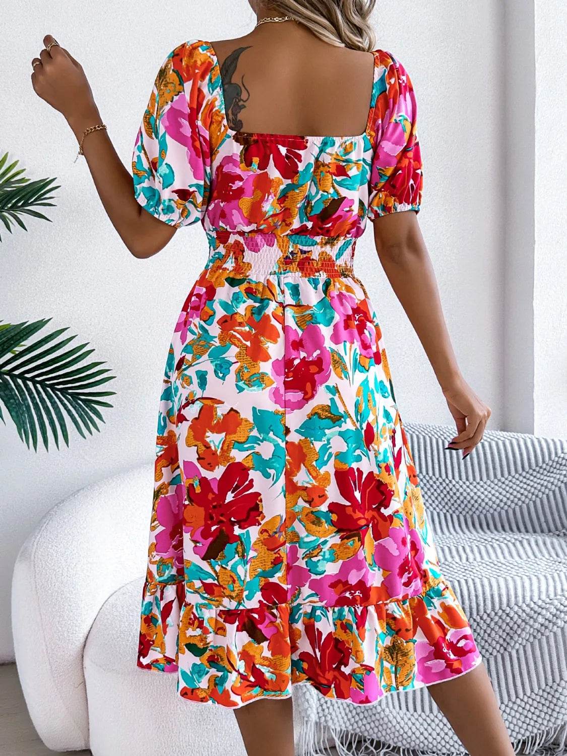 Ruffled Hem Smocked Floral Short Sleeve Midi Dress Trendsi 32e8acf3-64a0-4e9a-a319-08a21f8fe285-Max-Origin