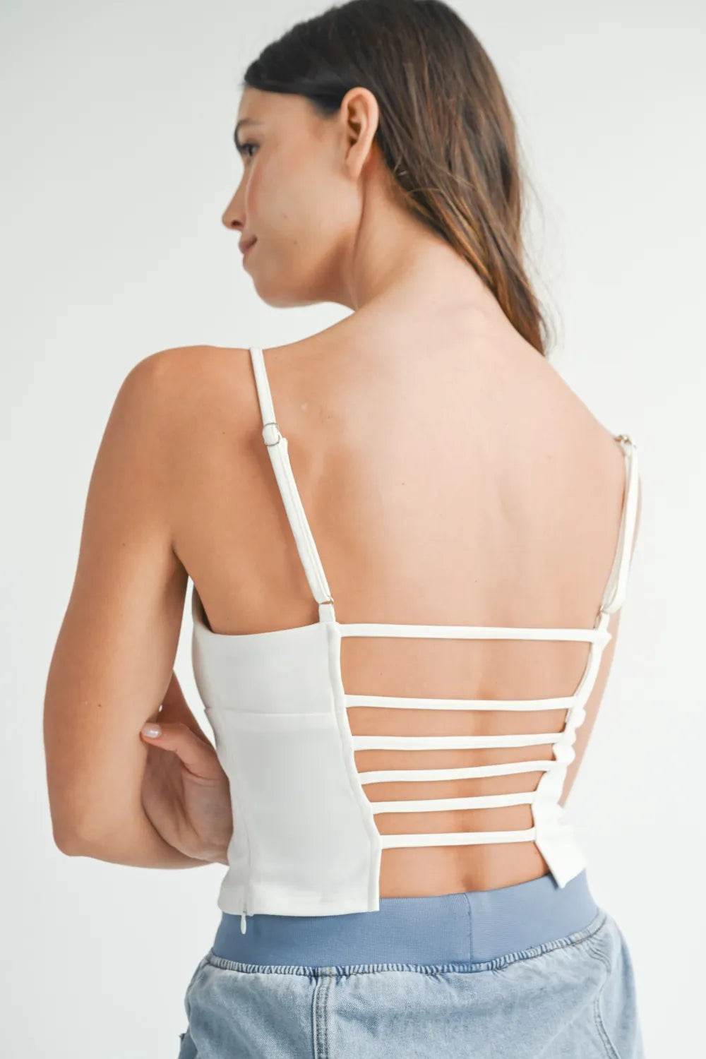 MABLE Strappy Back Cropped Cami Trendsi 32f56474-f85c-4a80-ba69-0969ba92255f-Max
