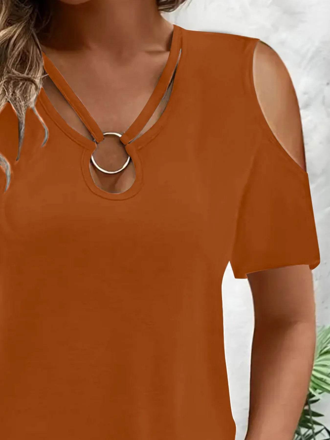 Cold Shoulder T-Shirt with Metal Ring Detail Trendsi 3321c97d-09a0-459a-8edb-392da48703ea-Max-Origin