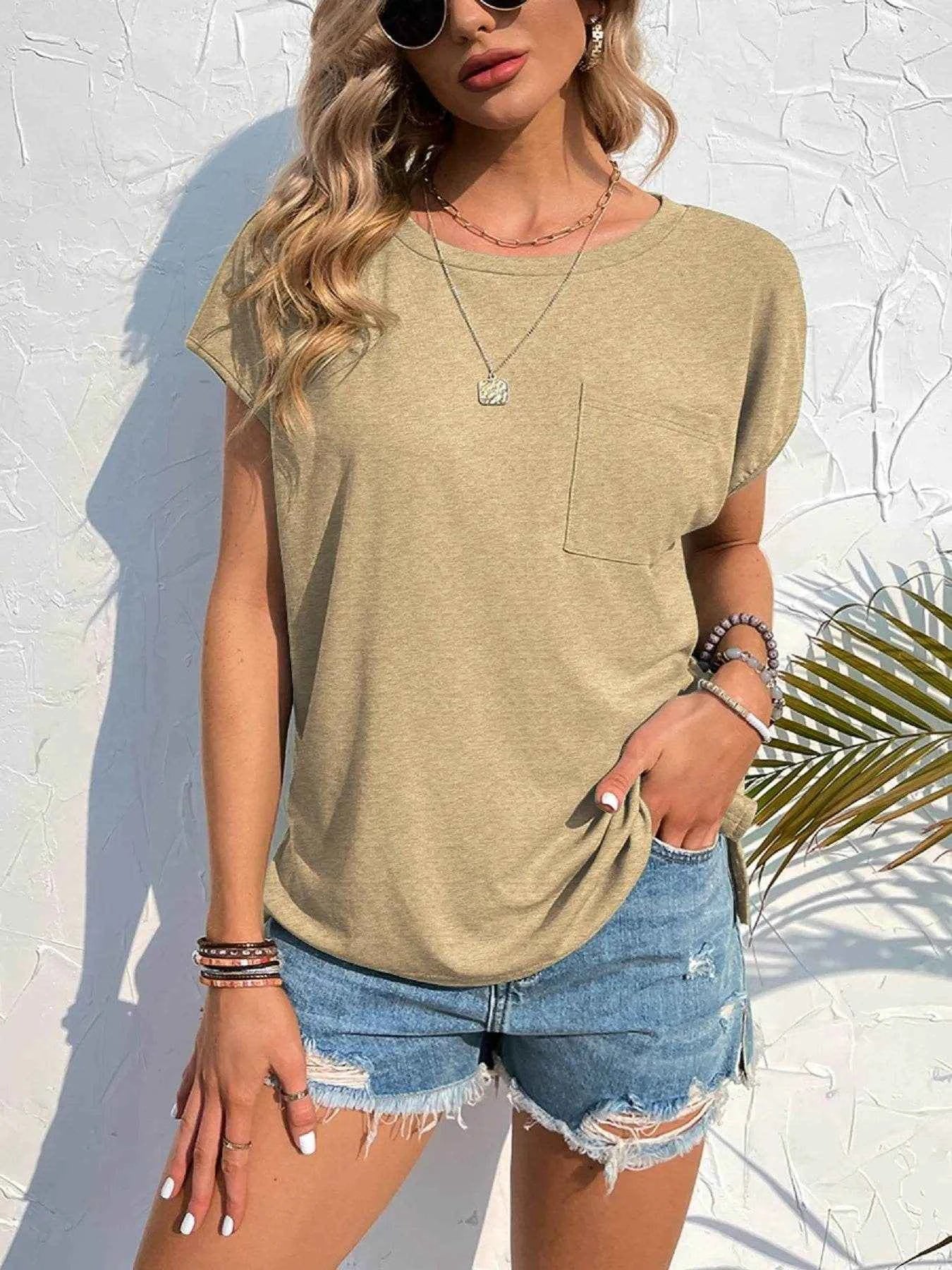 Side Slit Round Neck T-Shirt Tan Trendsi 33ccf487-7081-4aab-b35b-363632aa3661-Max-Origin