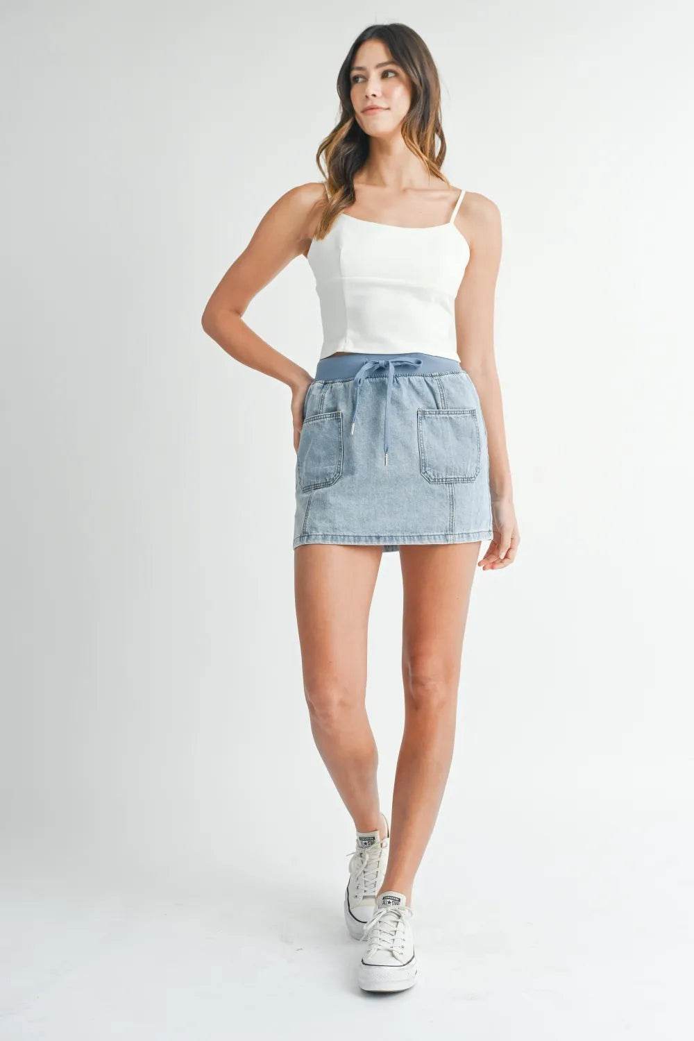 MABLE Strappy Back Cropped Cami Trendsi 374301c3-4c4f-4e71-8db9-94b6e447874c-Max