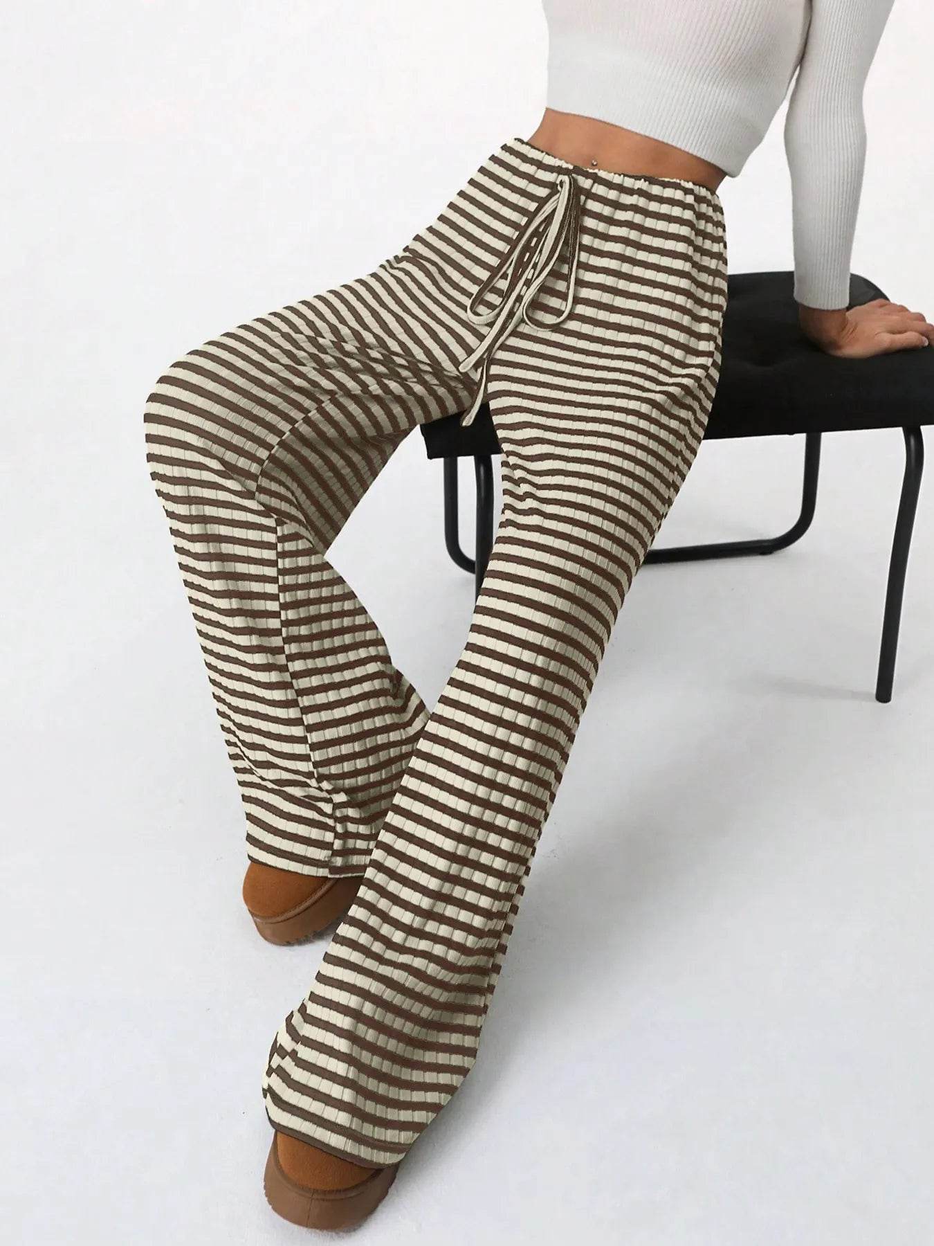 Striped Wide Leg Drawstring Pants Trendsi 377e0798dae842d784a44ccec7ba413e-Max-Origin