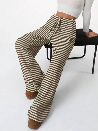 Striped Wide Leg Drawstring Pants Trendsi 377e0798dae842d784a44ccec7ba413e-Max-Origin