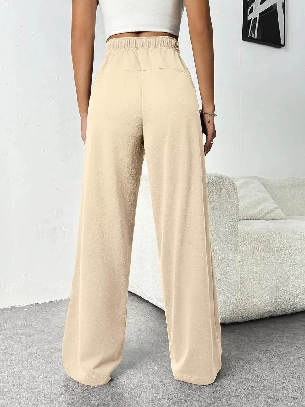 Drawstring Wide Leg Pants with Pockets Trendsi 38f3bf57-4a75-4e5e-98af-1c833b2dd9a2-Max