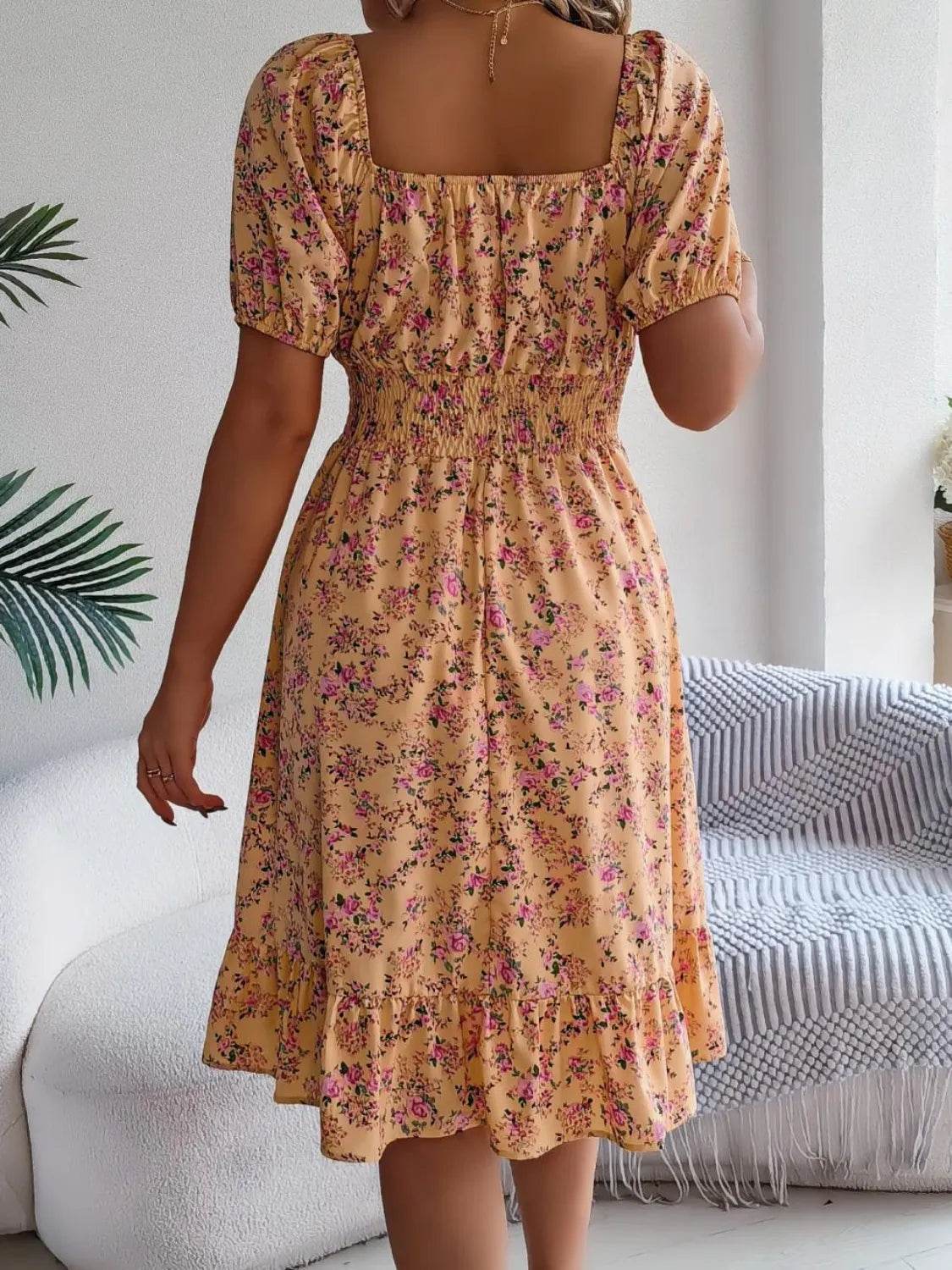 Ruffled Hem Floral Puff Sleeve Dress Trendsi 3a0e71af-d52a-47ed-9acb-804e3b7f71e1-Max-Origin