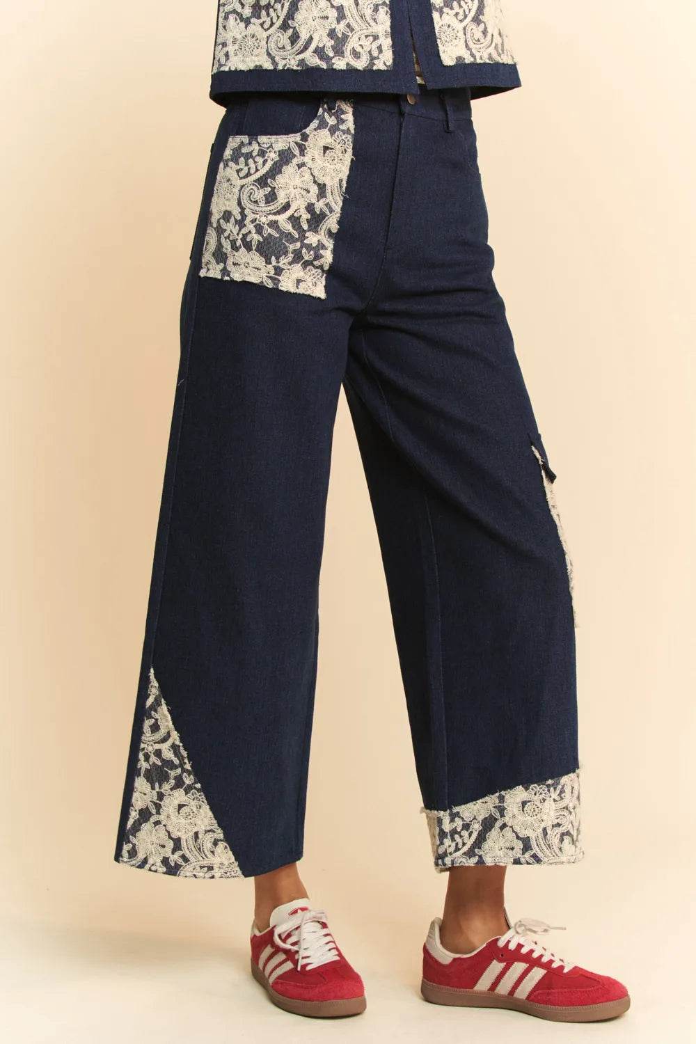 Davi & Dani Lace Applique Wide Leg Jeans Trendsi 3a5ed0cb-60e5-4246-9434-9202b08c7701-Max