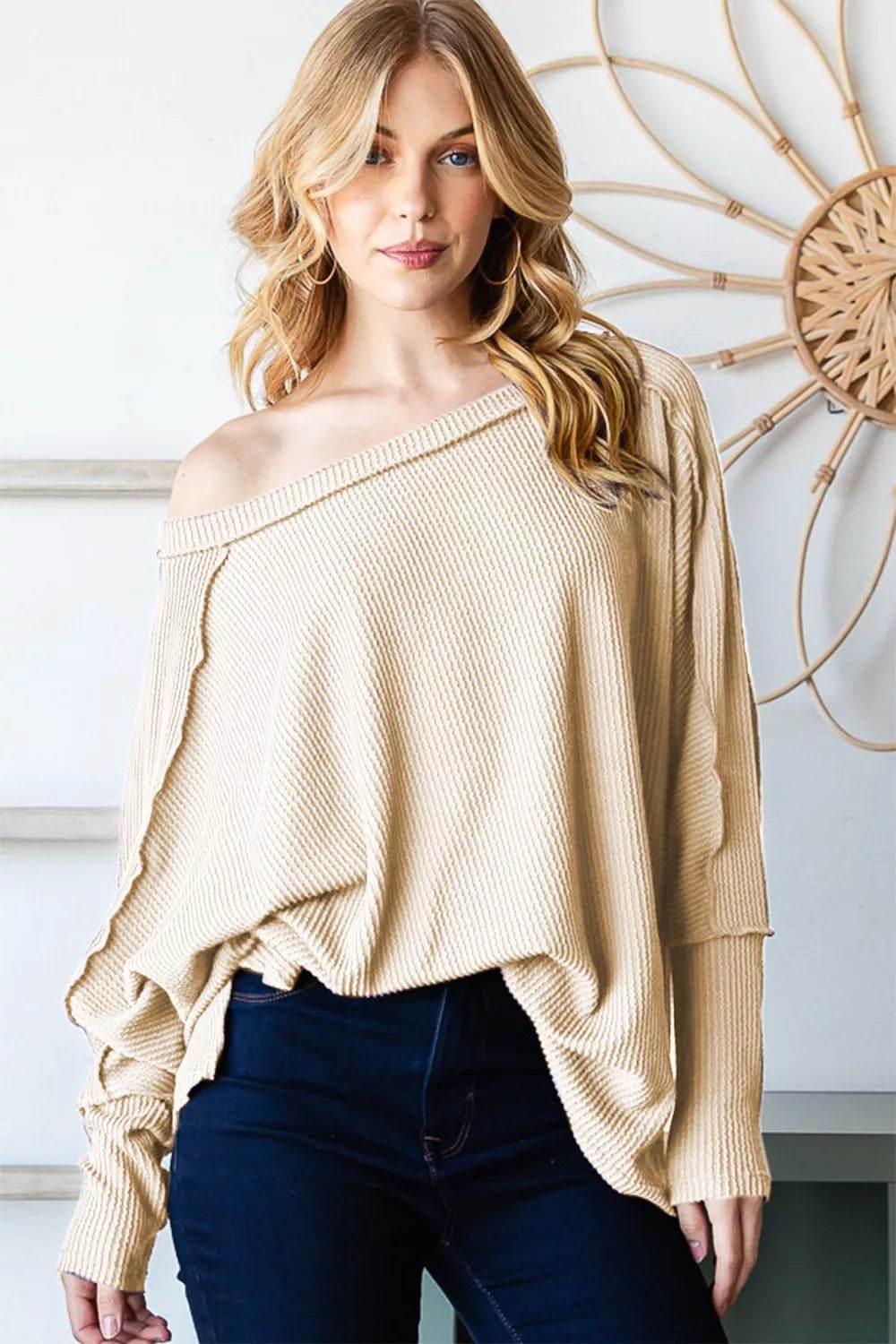 Reborn J Exposed Seam Lantern Sleeve Top Trendsi 3adf6bbf-3279-44f3-84ff-e836390b889f-Max