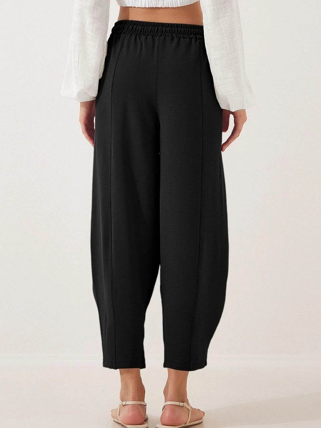 Full Size Drawstring Wide Leg Cropped Pants Plus Size Trendsi 3b7f167149cc471c84fc3b62faeaed2c-Max-Origin