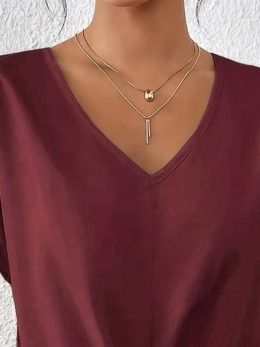 V-Neck Twist Front Top Trendsi 3b854702-4ec2-49c2-aa23-95ff080c8e76-Max-Origin