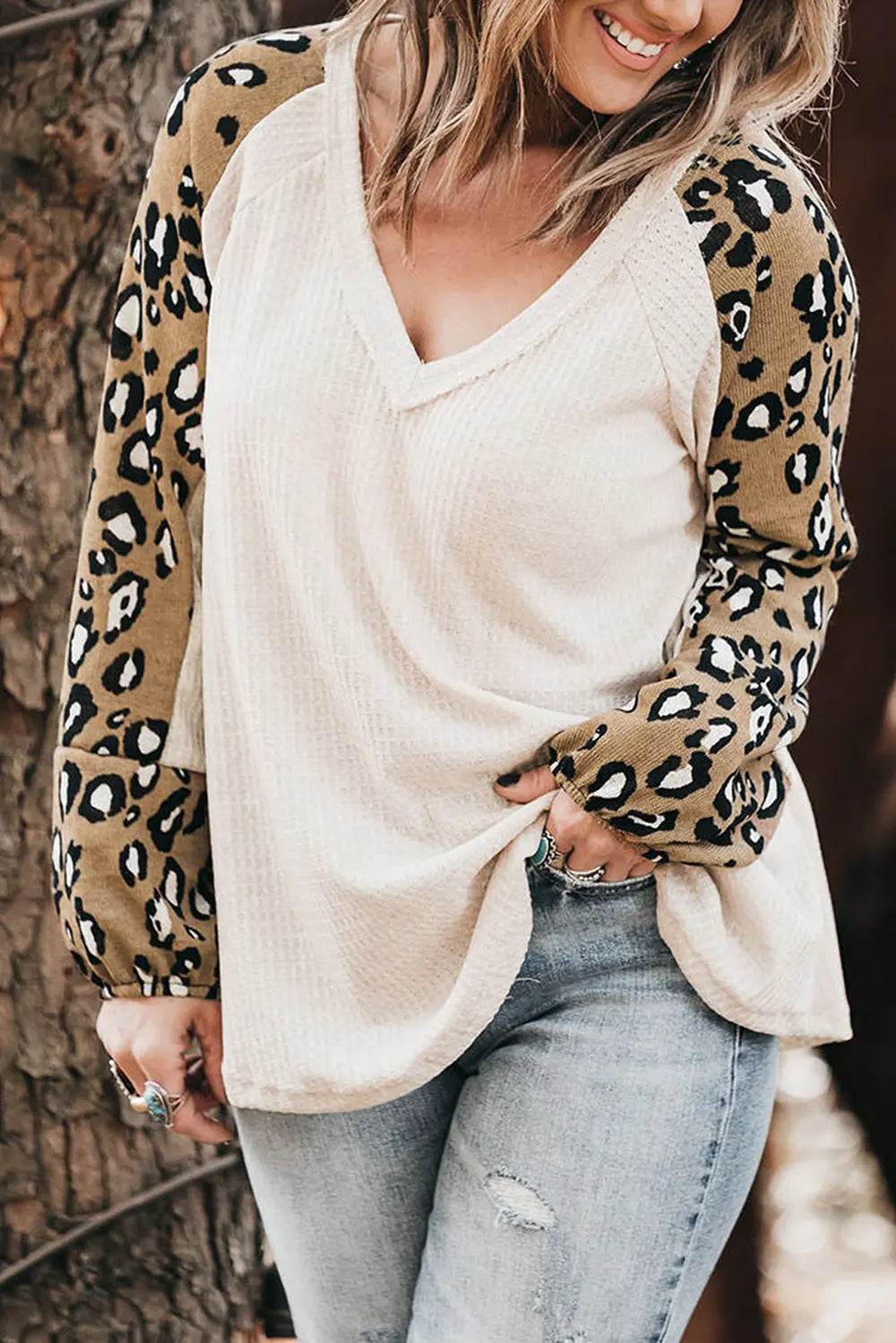 Plus Size Leopard V-Neck Raglan Sleeve Blouse White Trendsi 3bd50e6b9547496280efaf67a9cbd08a-Max