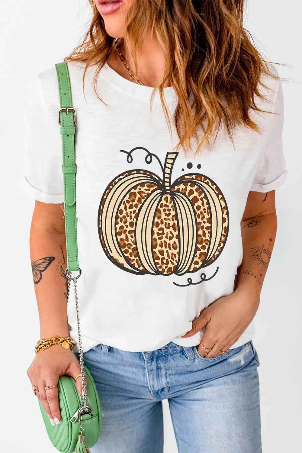 Pumpkin Round Neck Short Sleeve T-Shirt Trendsi 3cef823e-dfe6-4b19-90b9-c9417156367b-Max