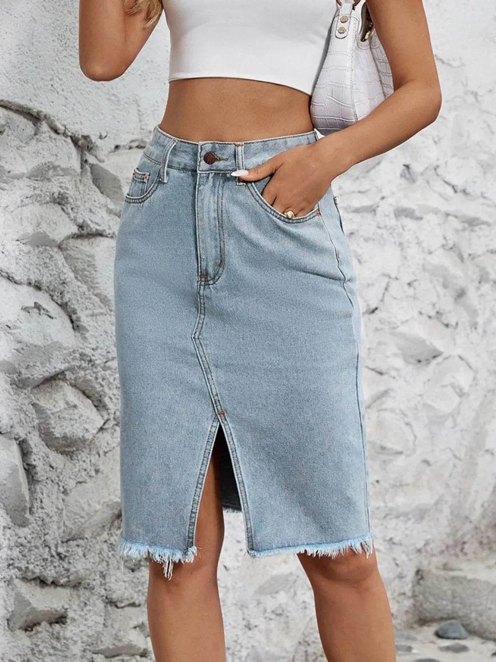 Raw Hem Slit Denim Skirt Trendsi 3d5fb819-a0c1-4376-8f09-3ebb5e41808c-Max
