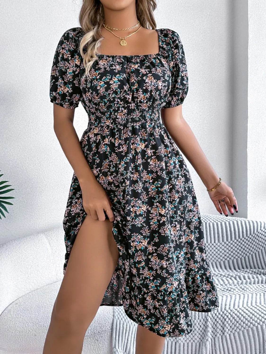 Ruffled Hem Floral Puff Sleeve Dress Trendsi 3eeb40af-8e7a-4027-b3a6-7ddb44b5e091-Max-Origin