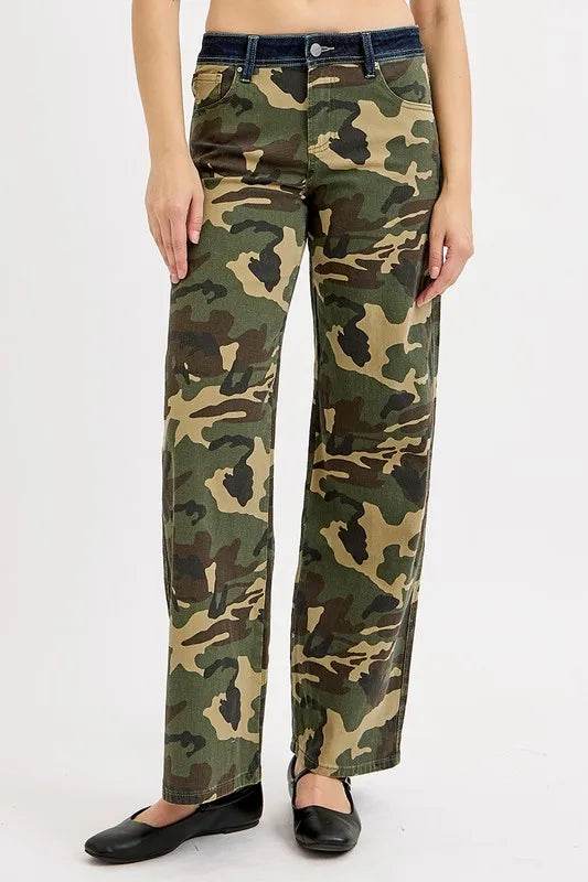 RISEN Camouflage Wide Leg Jeans Trendsi 3f13581e-f22f-4734-8092-2ef40d05f87f-Max-Origin