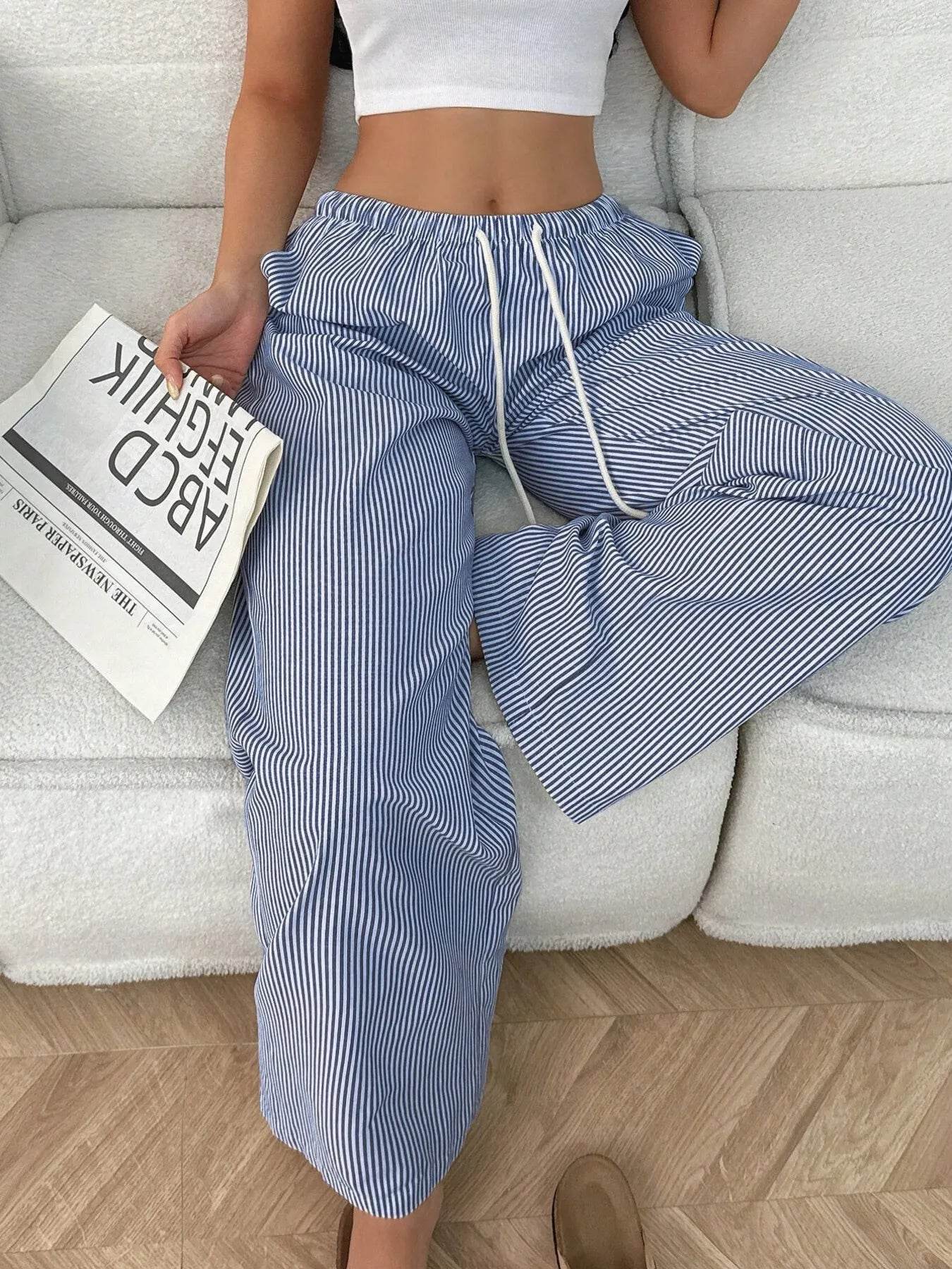 Drawstring Striped Wide Leg Pants Trendsi 3f9a34fc62374c7eabbe6e16e70333e6-Max-Origin