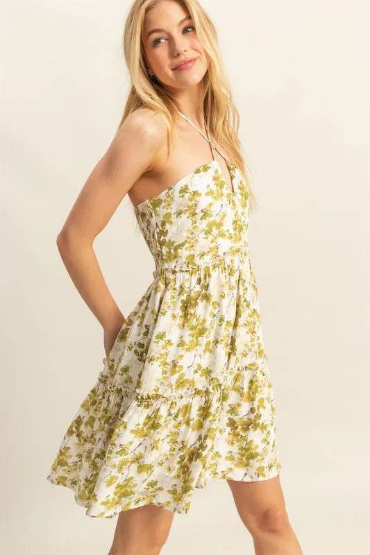 HYFVE Floral Print Halter Neck Tiered Mini Dress Trendsi 408d3625-1c7f-46b1-b4c6-2a8447982996-Max-Origin