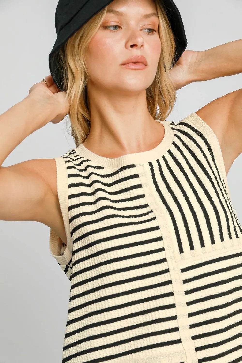 Umgee Round Neck Texture Striped Tank Trendsi 409bfb94-3ce9-475e-ab58-b83de7893565-Max
