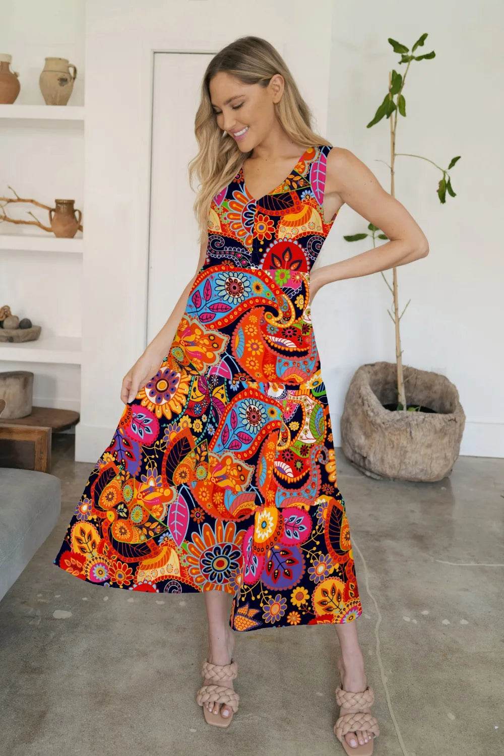 FAM-FAM Tiered Printed V-Neck Sleeveless Dress Multicolor Trendsi 40d8173c-2244-4e75-a212-889a8d0ff667-Max