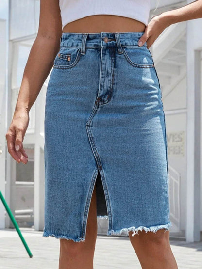 Raw Hem Slit Denim Skirt Trendsi 414b0e50-ef6f-472d-915a-7a9066b44b07-Max